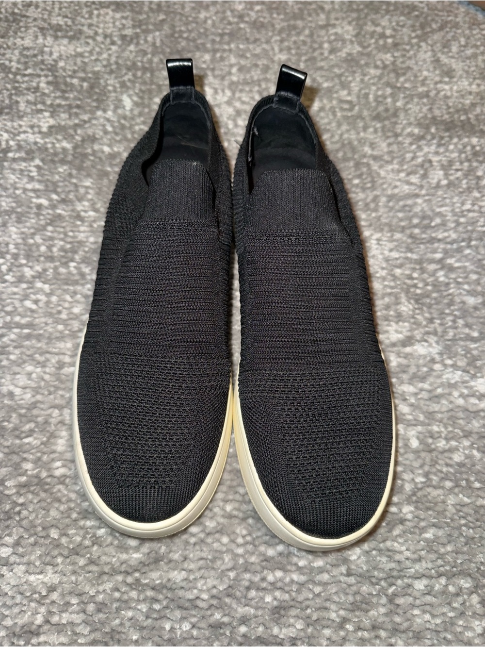 Women’s Slip-On Knit Sneakers in Black